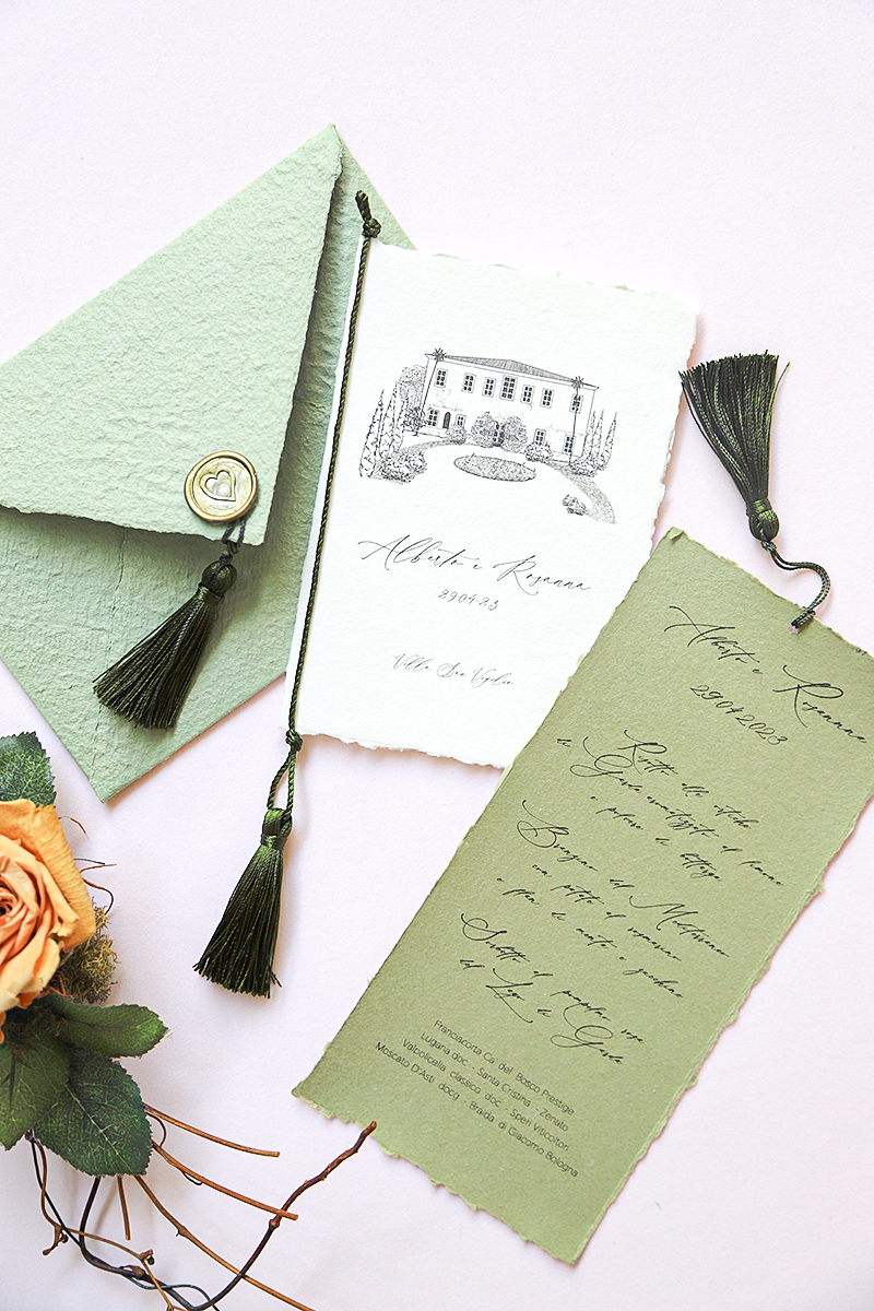 Matrimonio partecipazione e libretto promesse carta artigianale con illustrazione a schizzo inchiostro