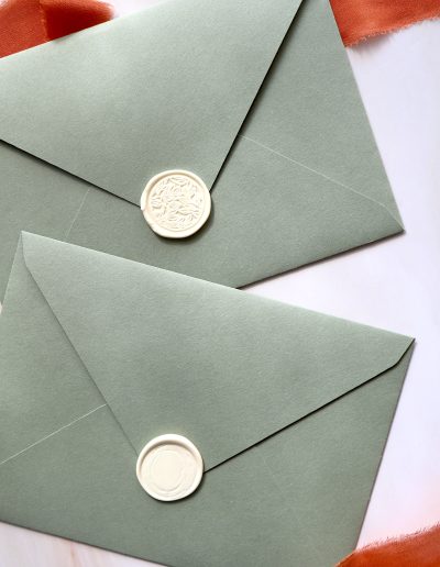 Buste verde salvia partecipazioni di matrimonio